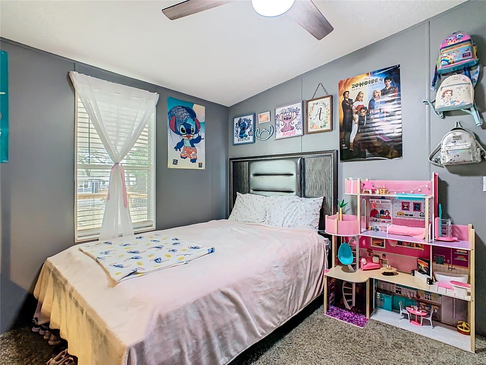 Image 26 of 35 For 214 Grove Ridge Drive