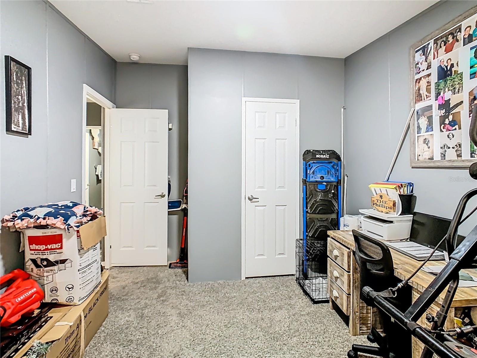 Image 27 of 35 For 214 Grove Ridge Drive