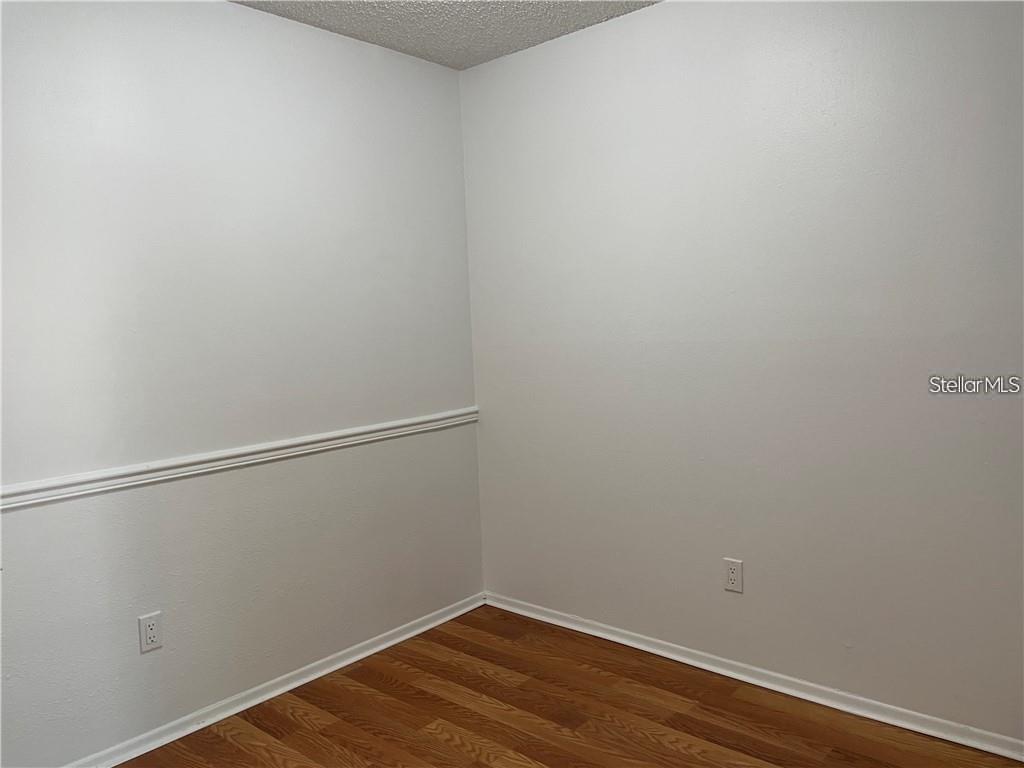 Image 10 of 36 For 246 Afton Square 105