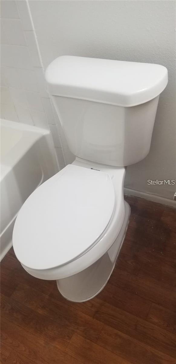 Image 16 of 36 For 246 Afton Square 105