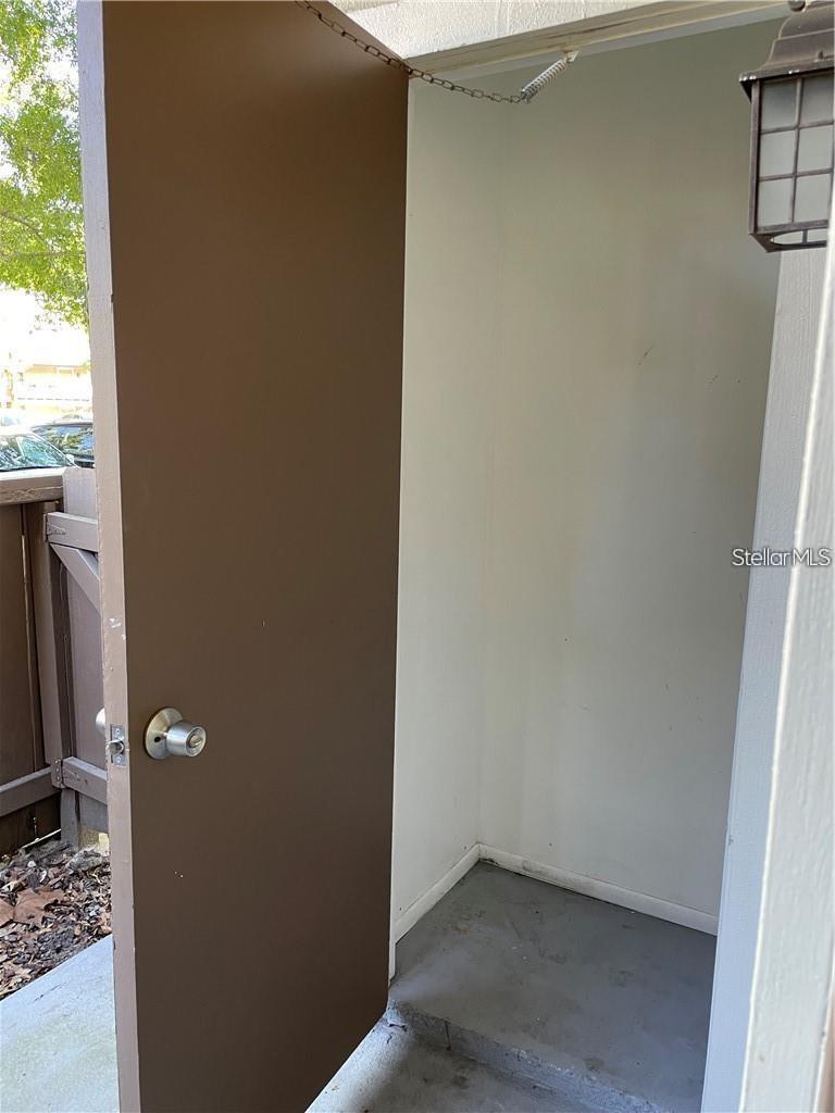 Image 19 of 36 For 246 Afton Square 105