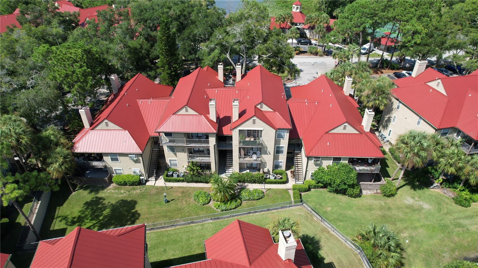 Image 27 of 36 For 246 Afton Square 105