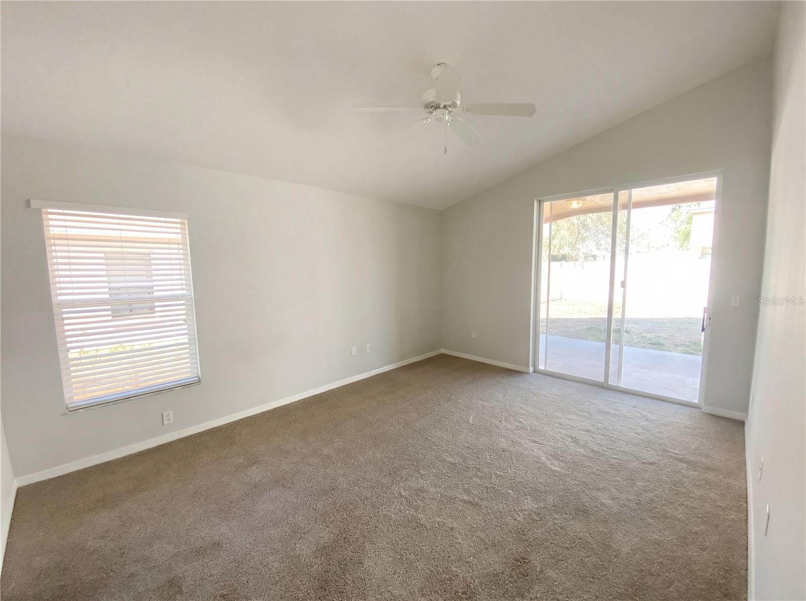 Image 19 of 25 For 13825 Royston Bend