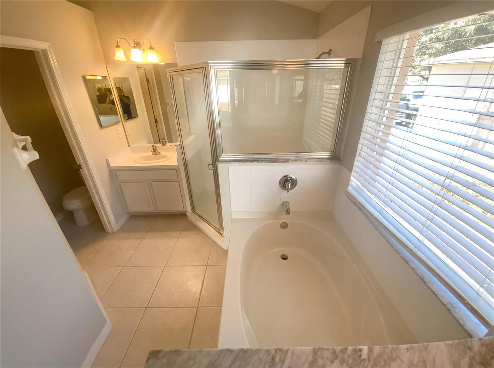 Image 23 of 25 For 13825 Royston Bend