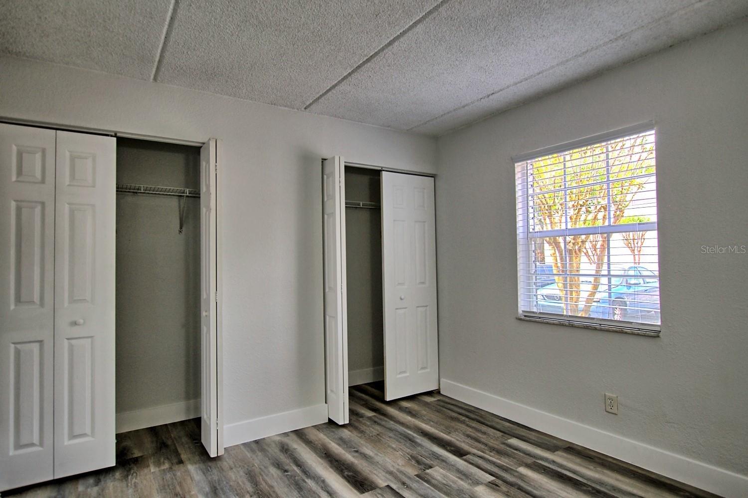 Image 10 of 13 For 241 Lewfield Circle 241