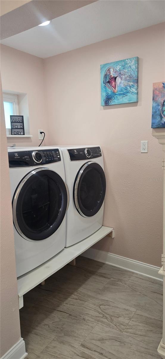 Image 12 of 21 For 538 Crystal Drive