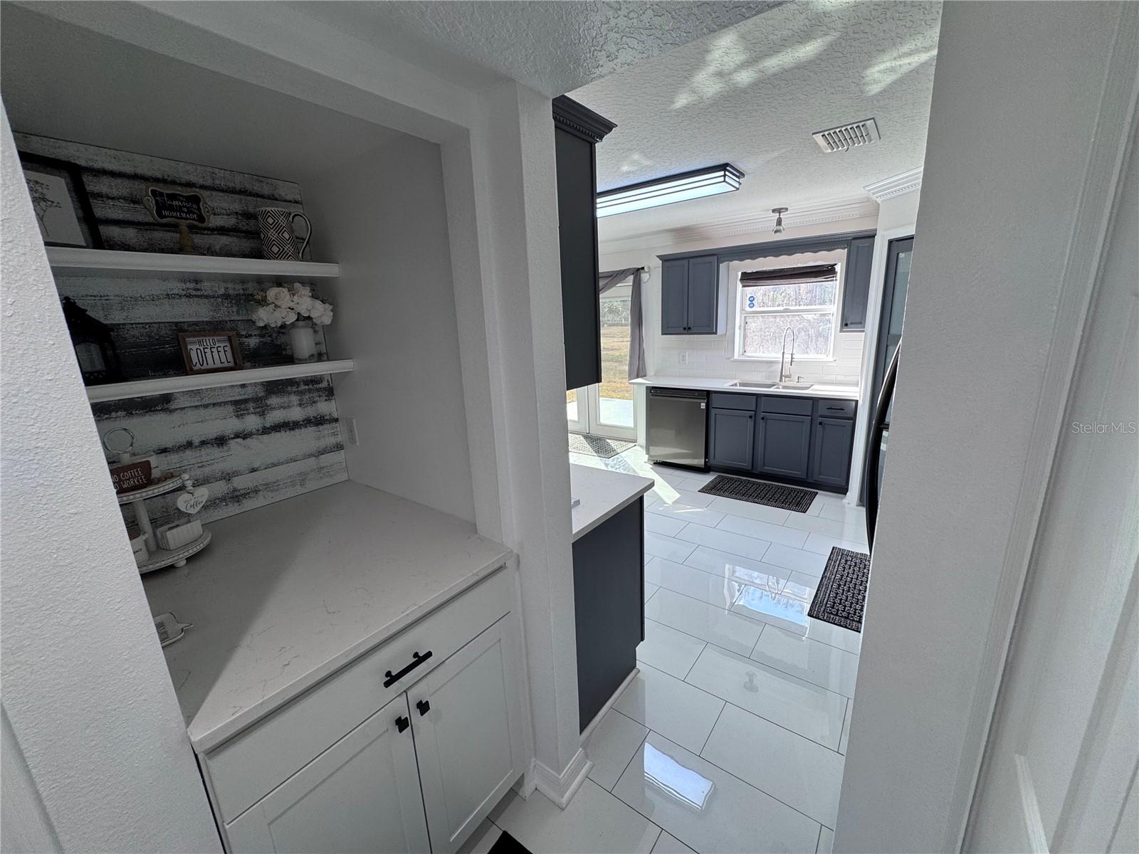 Image 29 of 63 For 4064 Sunny Day Way