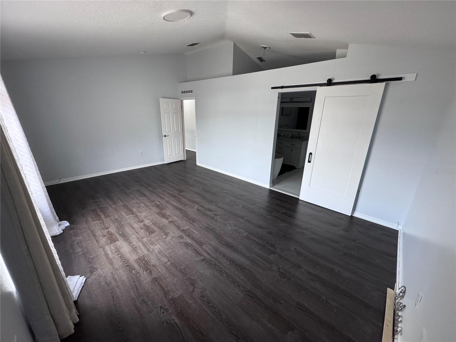 Image 37 of 63 For 4064 Sunny Day Way