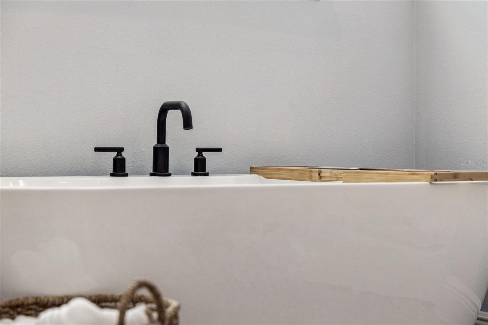 Image 23 of 53 For 10472 Petrillo Way