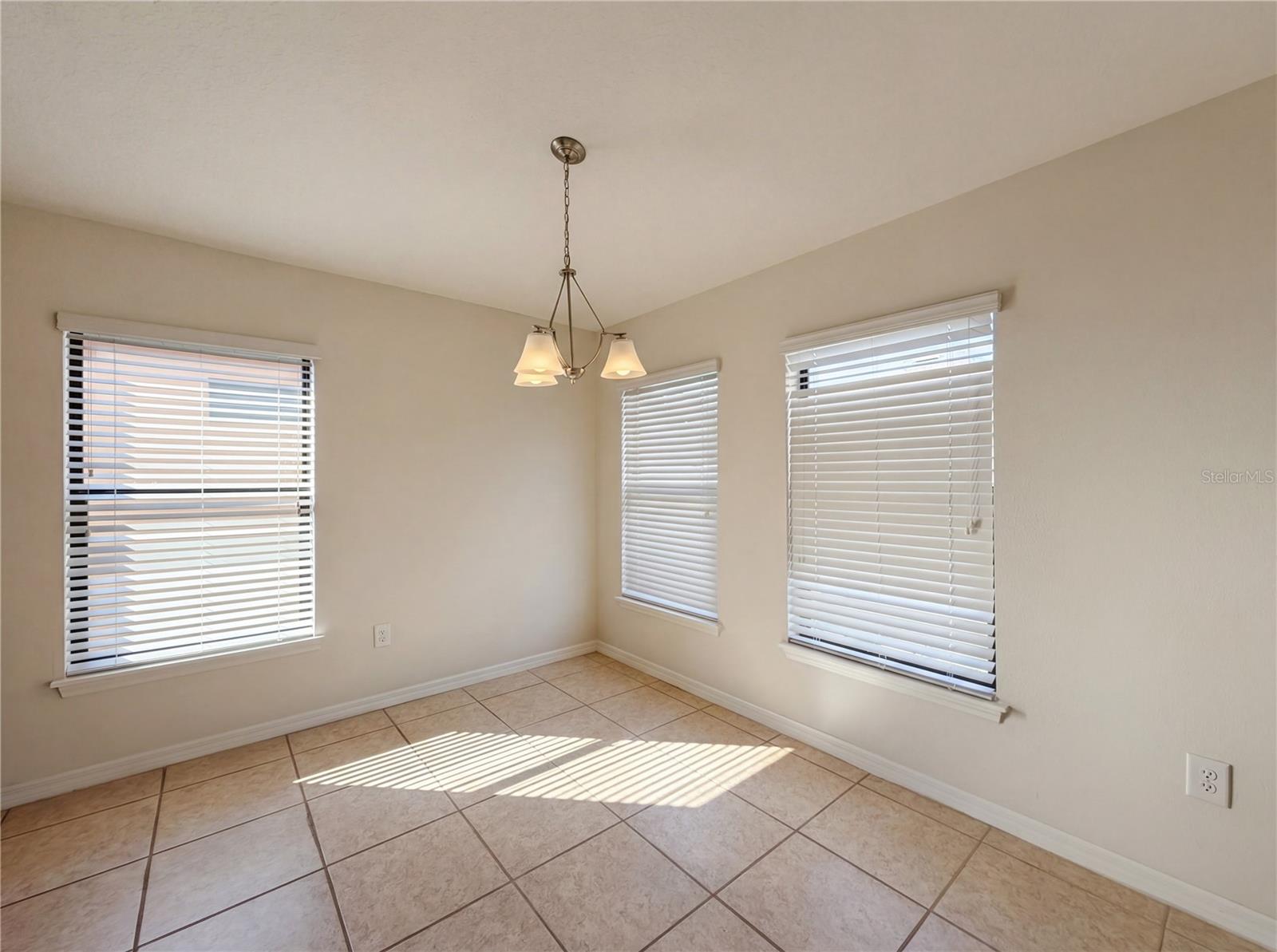 Image 13 of 24 For 11212 Carrick Stone Street