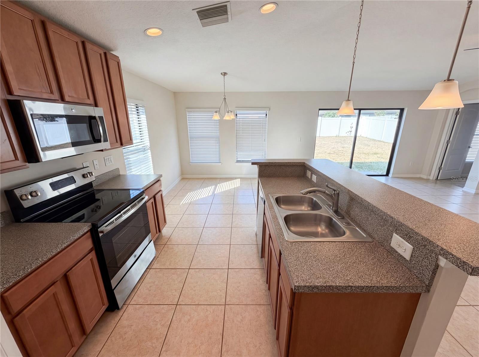 Image 16 of 24 For 11212 Carrick Stone Street