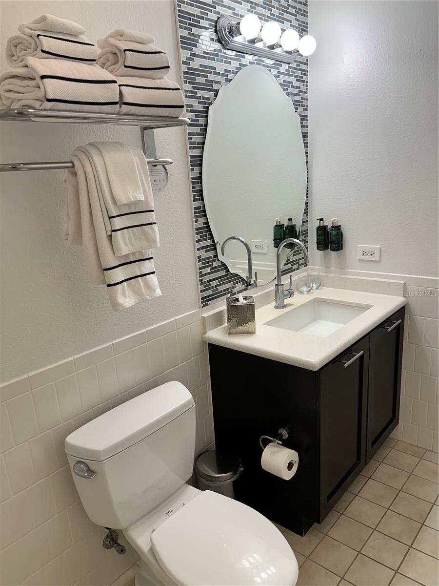 Image 13 of 17 For 225 Celebration Place 446