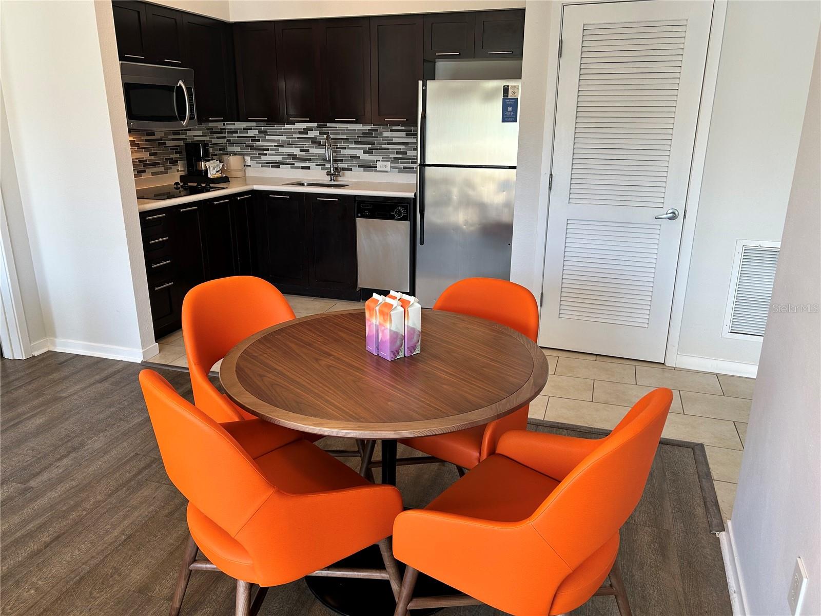 Image 5 of 17 For 225 Celebration Place 446