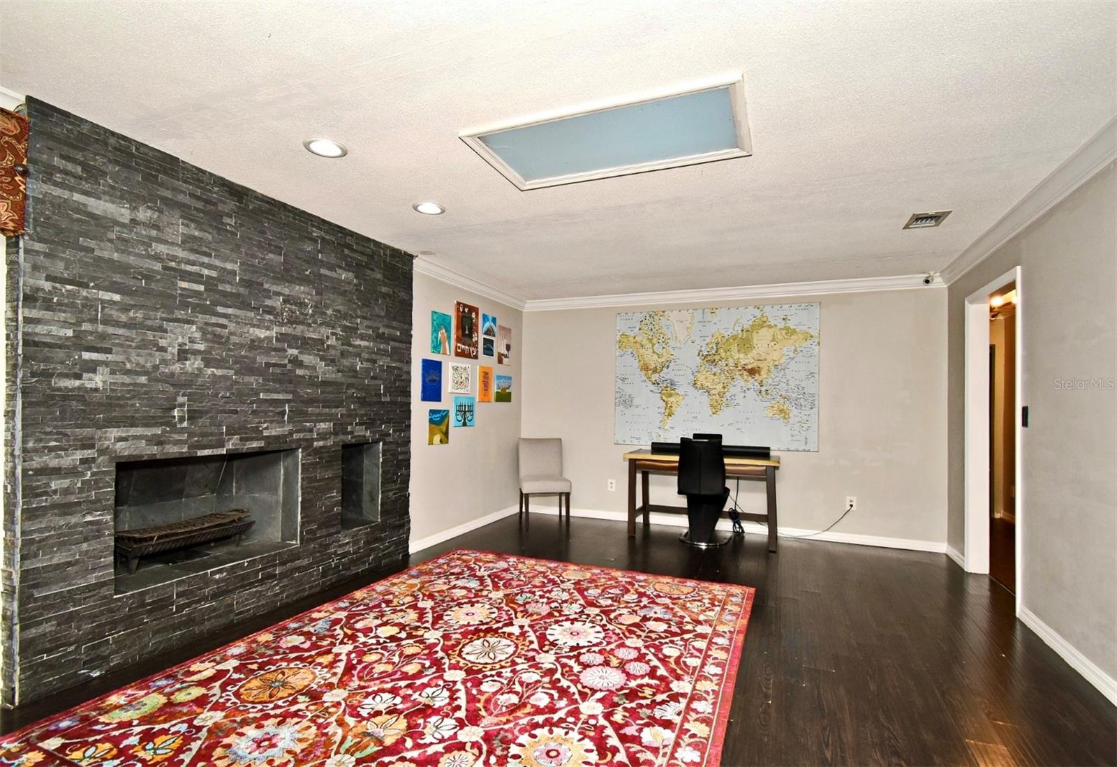 Image 7 of 20 For 1200 Waverly Way