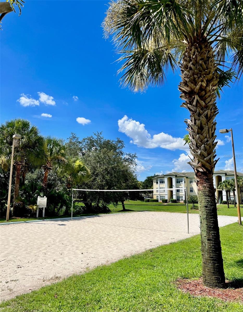 Image 21 of 27 For 8820 Dunes Court 304