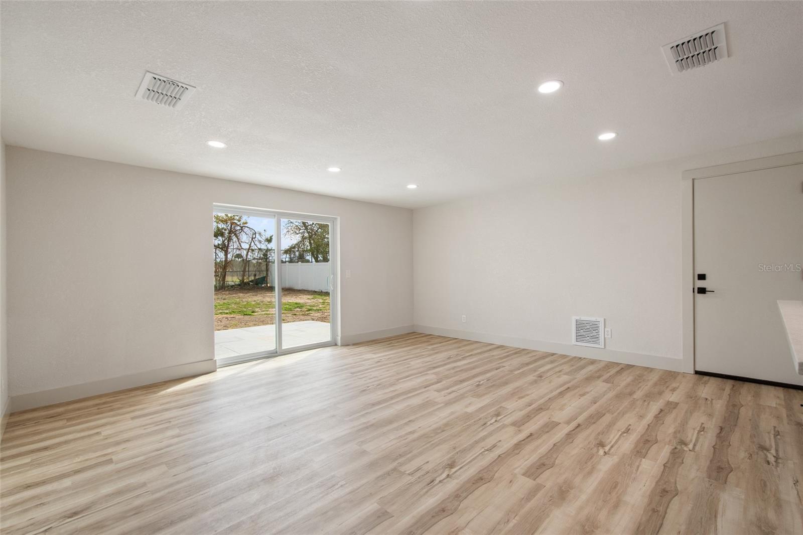 Image 13 of 29 For 156 Bosarvey Drive