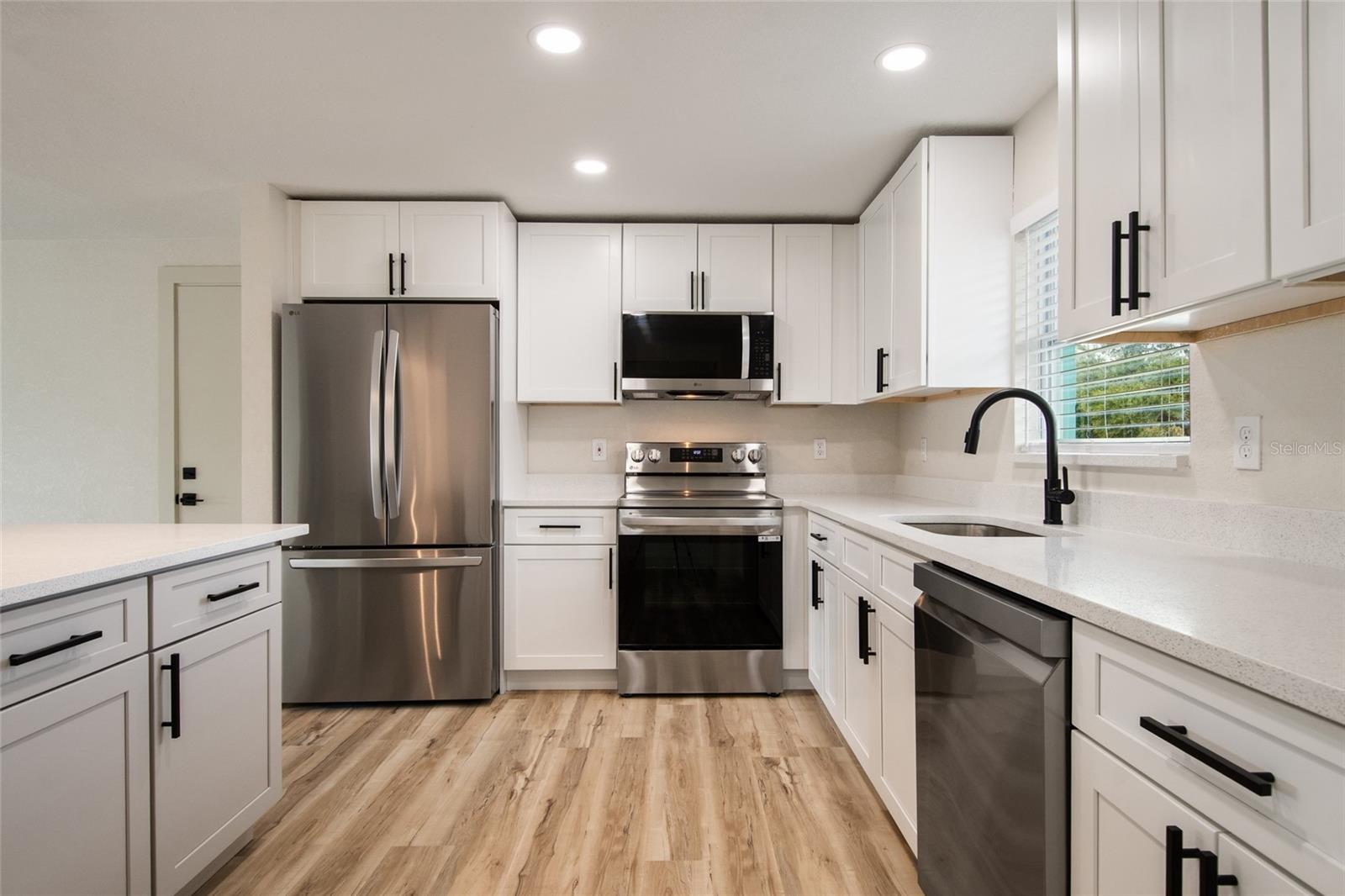 Image 5 of 29 For 156 Bosarvey Drive