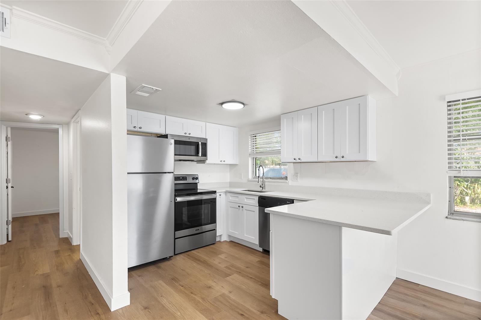 Image 3 of 9 For 555 62nd Street S 110