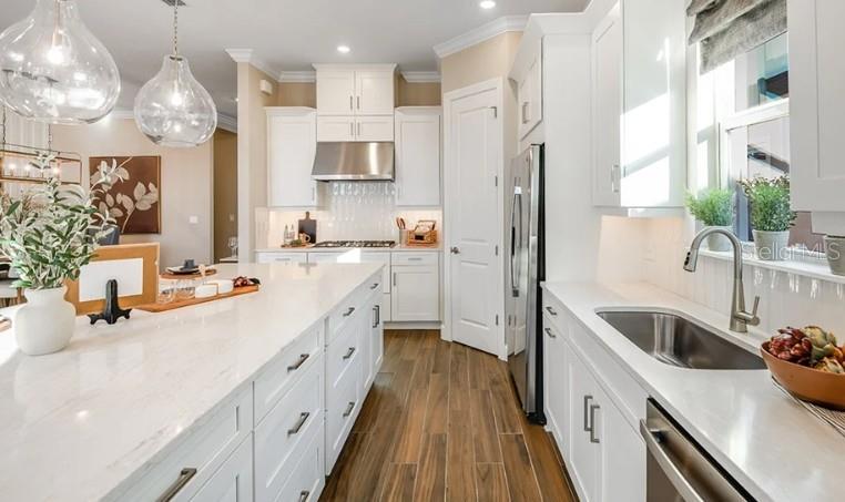 Image 2 of 38 For 936 Arbor Green Trail