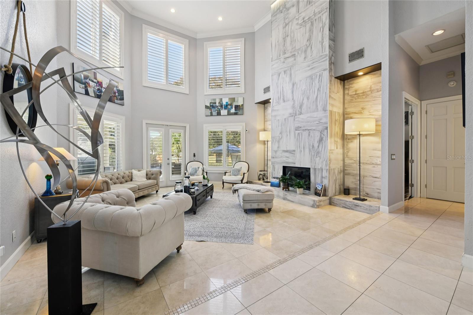 Image 11 of 73 For 5145 Latrobe Drive