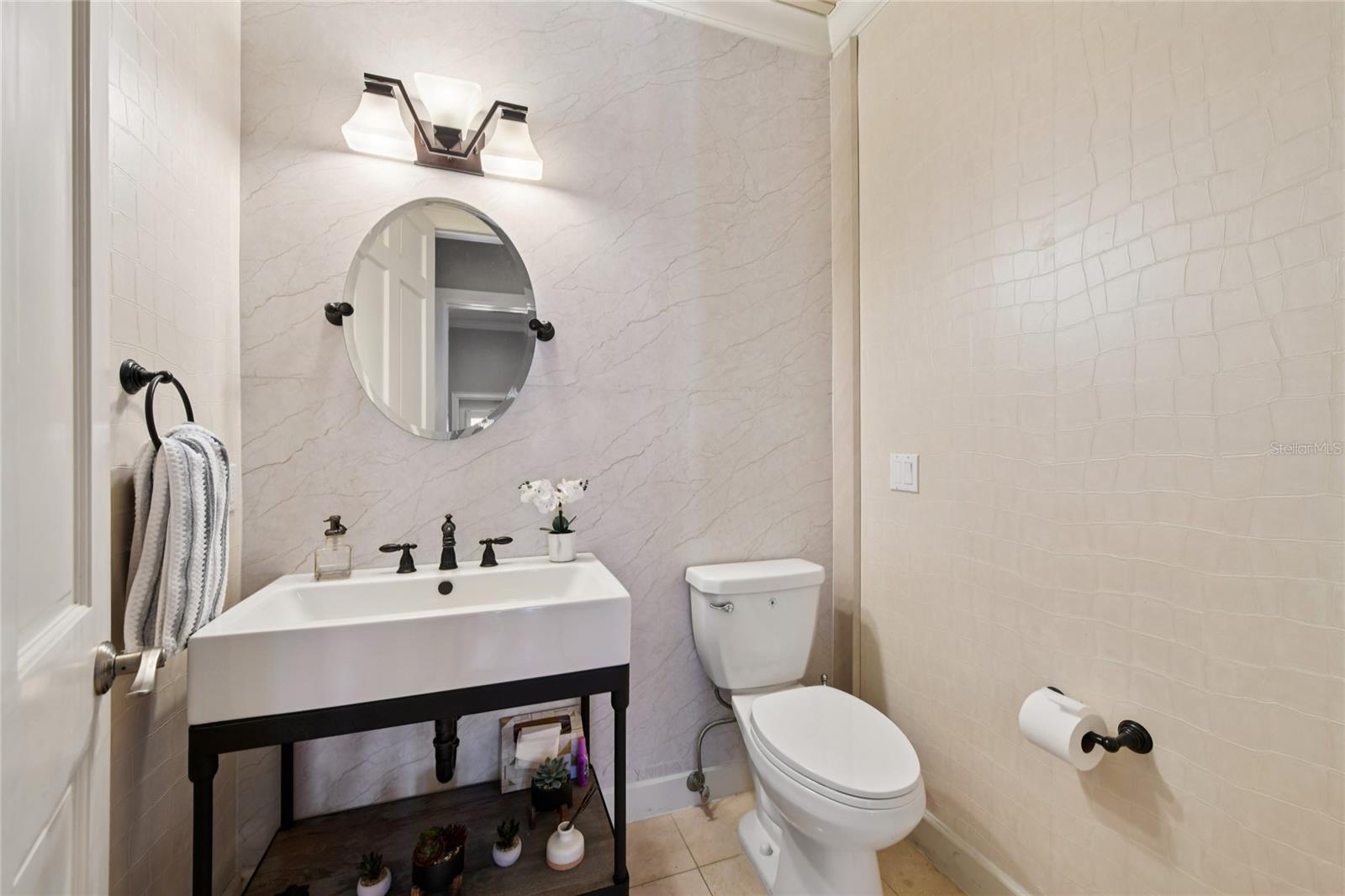 Image 24 of 73 For 5145 Latrobe Drive