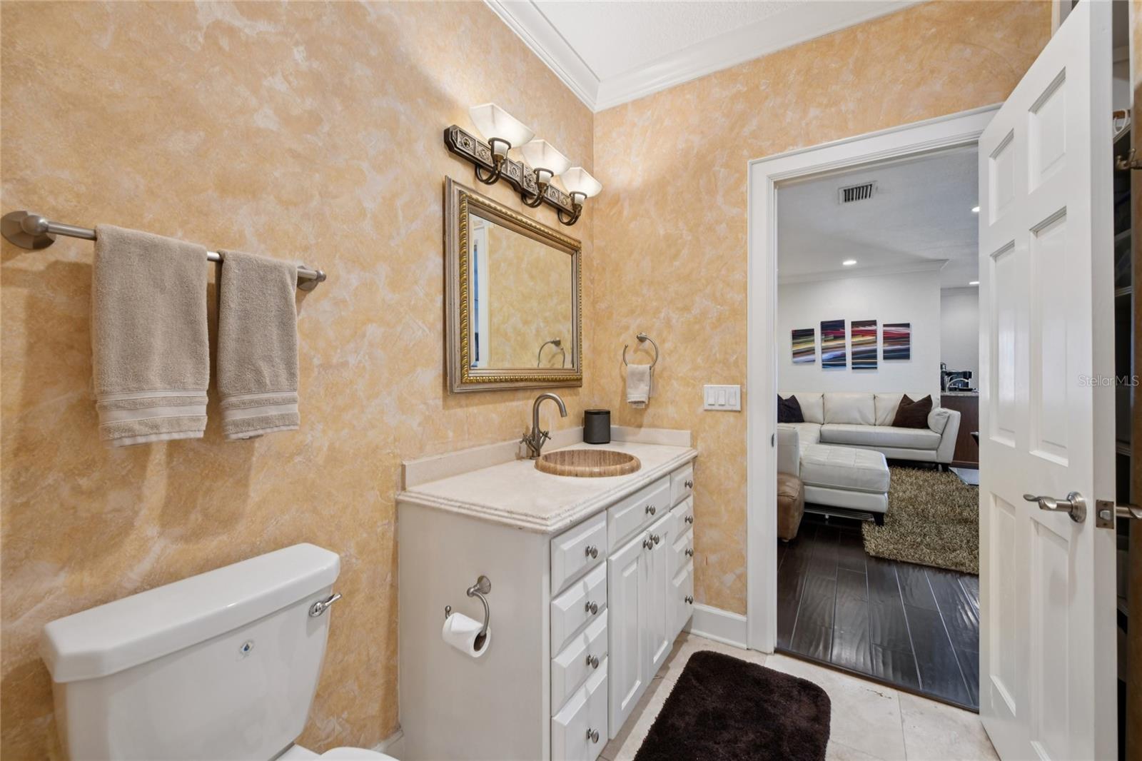 Image 37 of 73 For 5145 Latrobe Drive