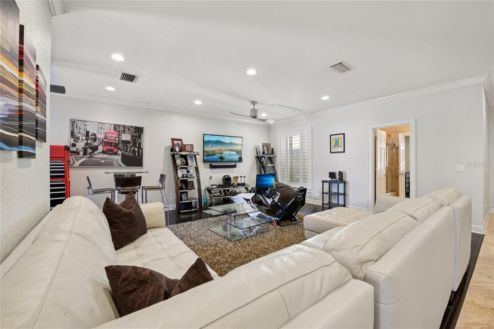 Image 43 of 73 For 5145 Latrobe Drive