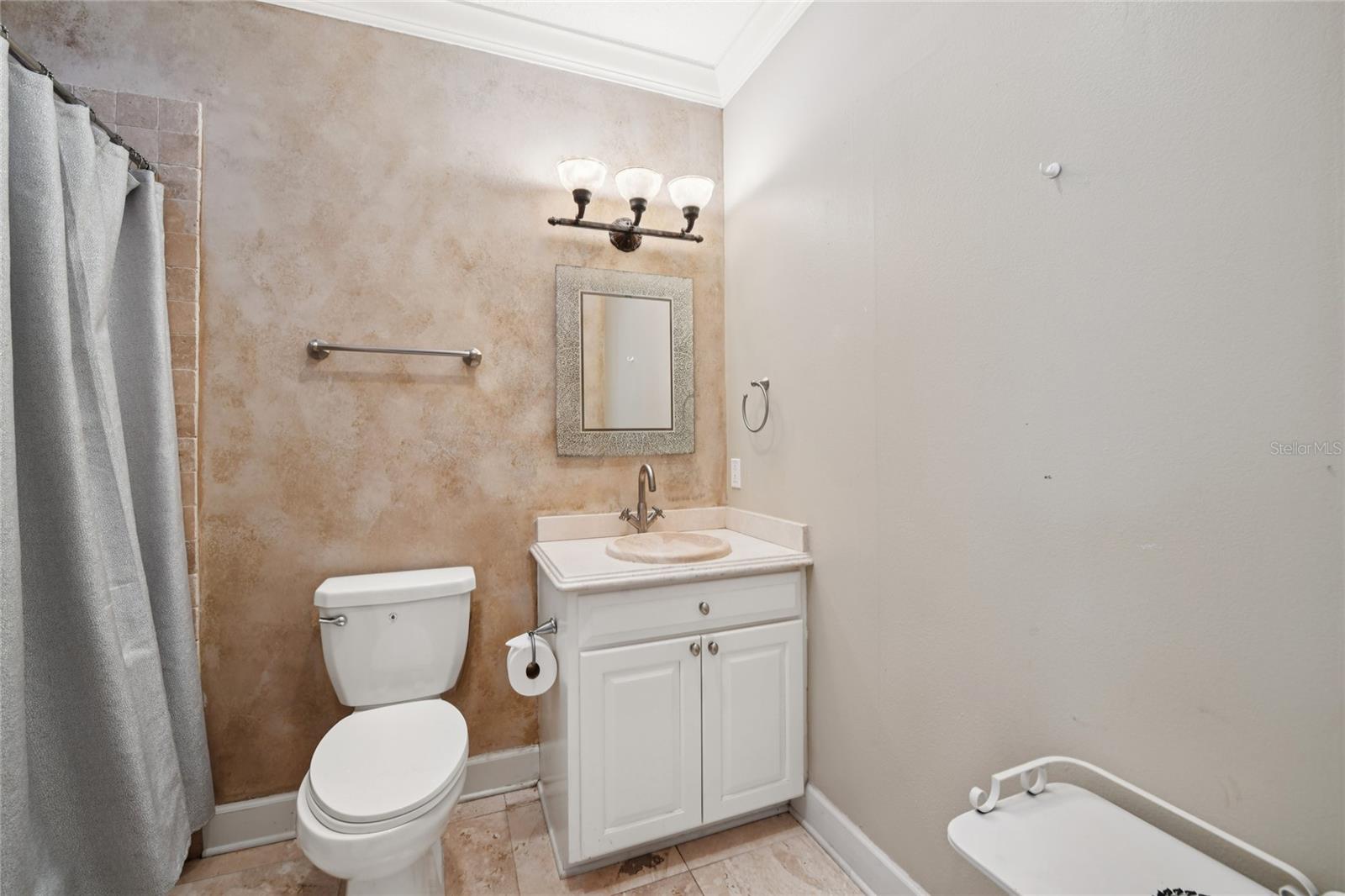 Image 44 of 73 For 5145 Latrobe Drive