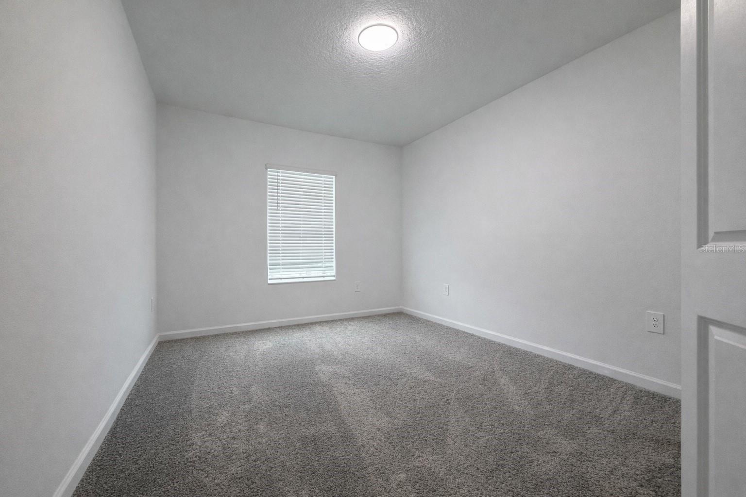 Image 16 of 19 For 2950 Savoir Avenue