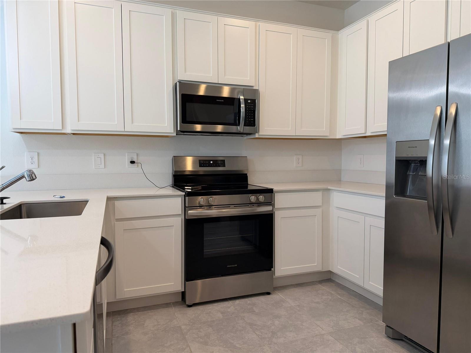 Image 5 of 19 For 2950 Savoir Avenue