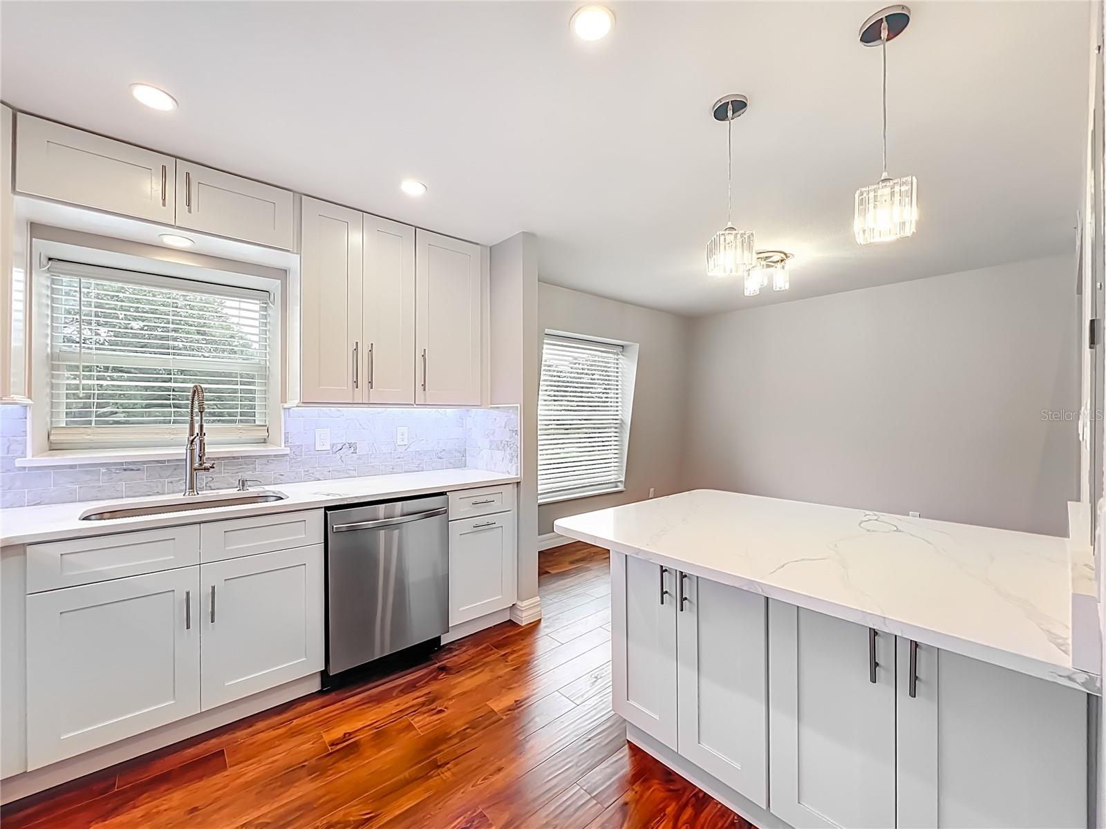 Image 18 of 52 For 200 Saint Andrews Boulevard 2504