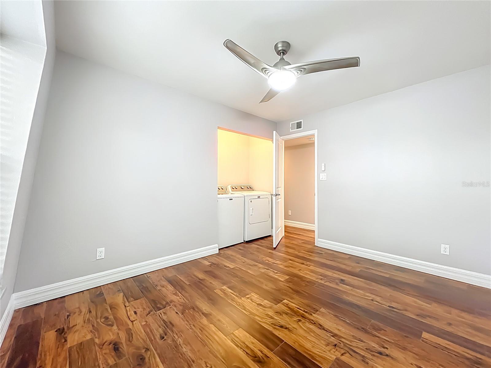 Image 26 of 52 For 200 Saint Andrews Boulevard 2504