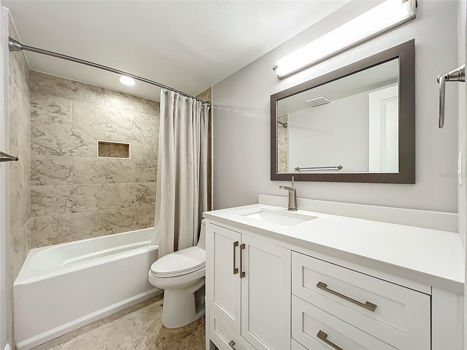 Image 30 of 52 For 200 Saint Andrews Boulevard 2504