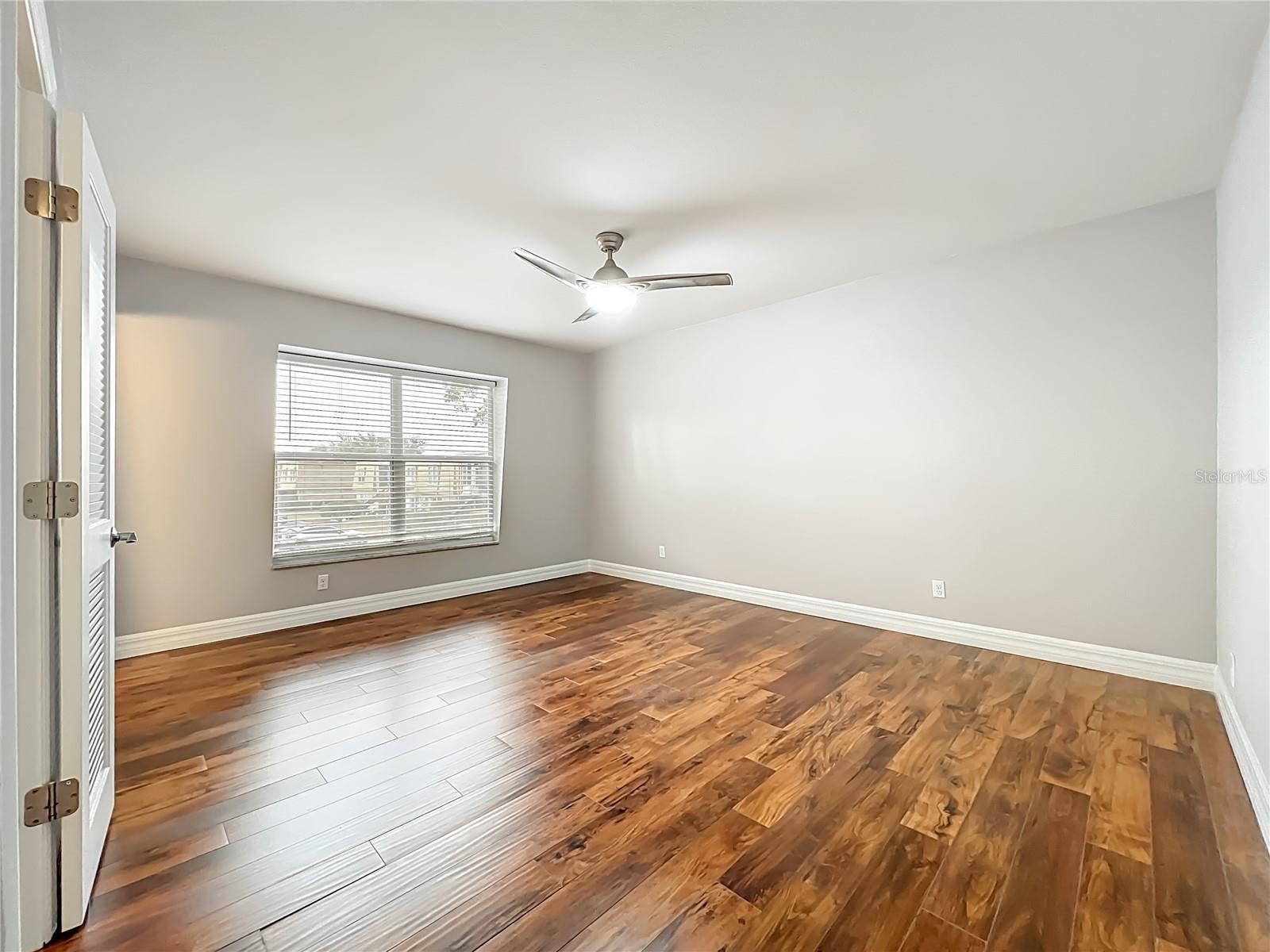 Image 32 of 52 For 200 Saint Andrews Boulevard 2504