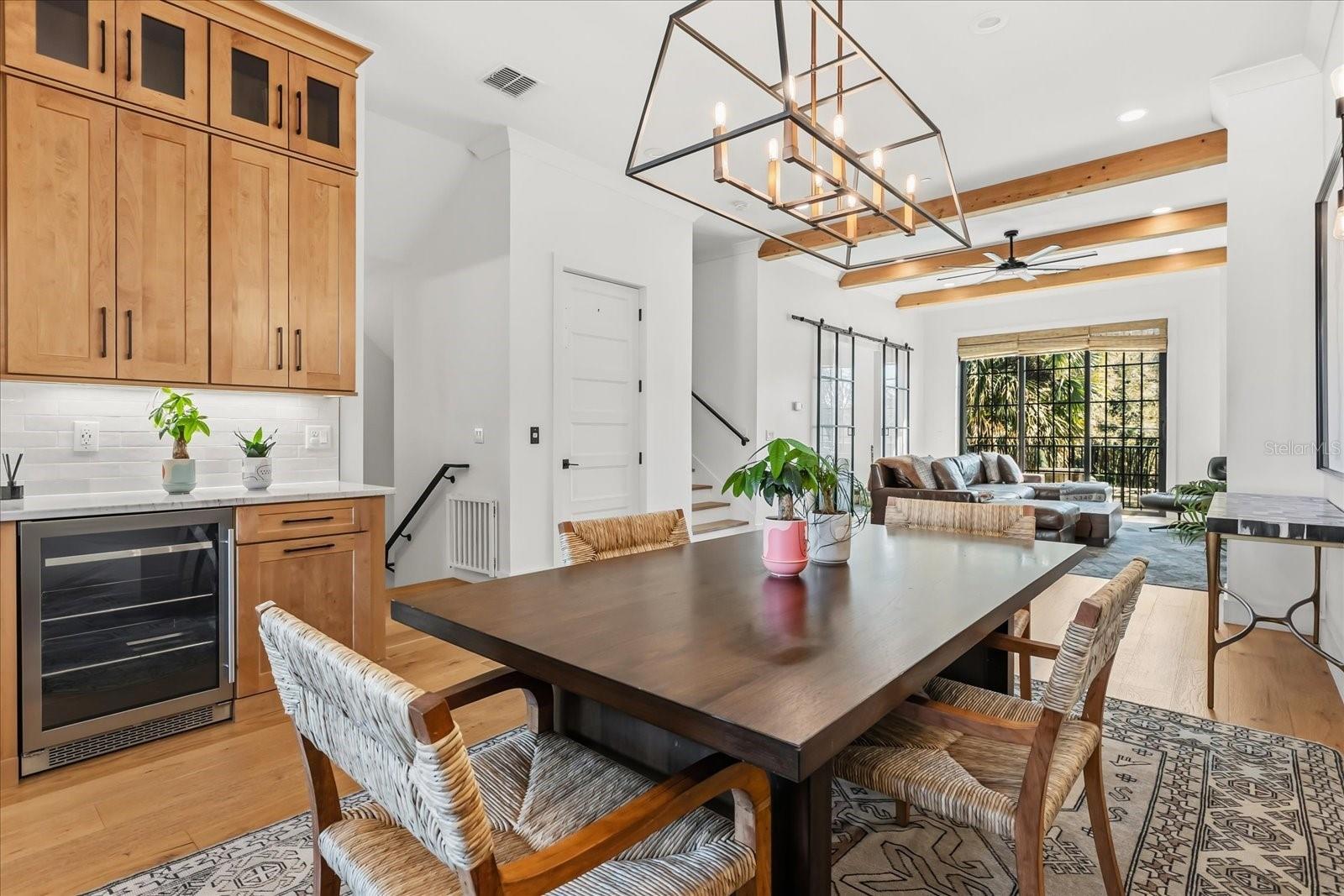 Image 25 of 61 For 68 Park Avenue