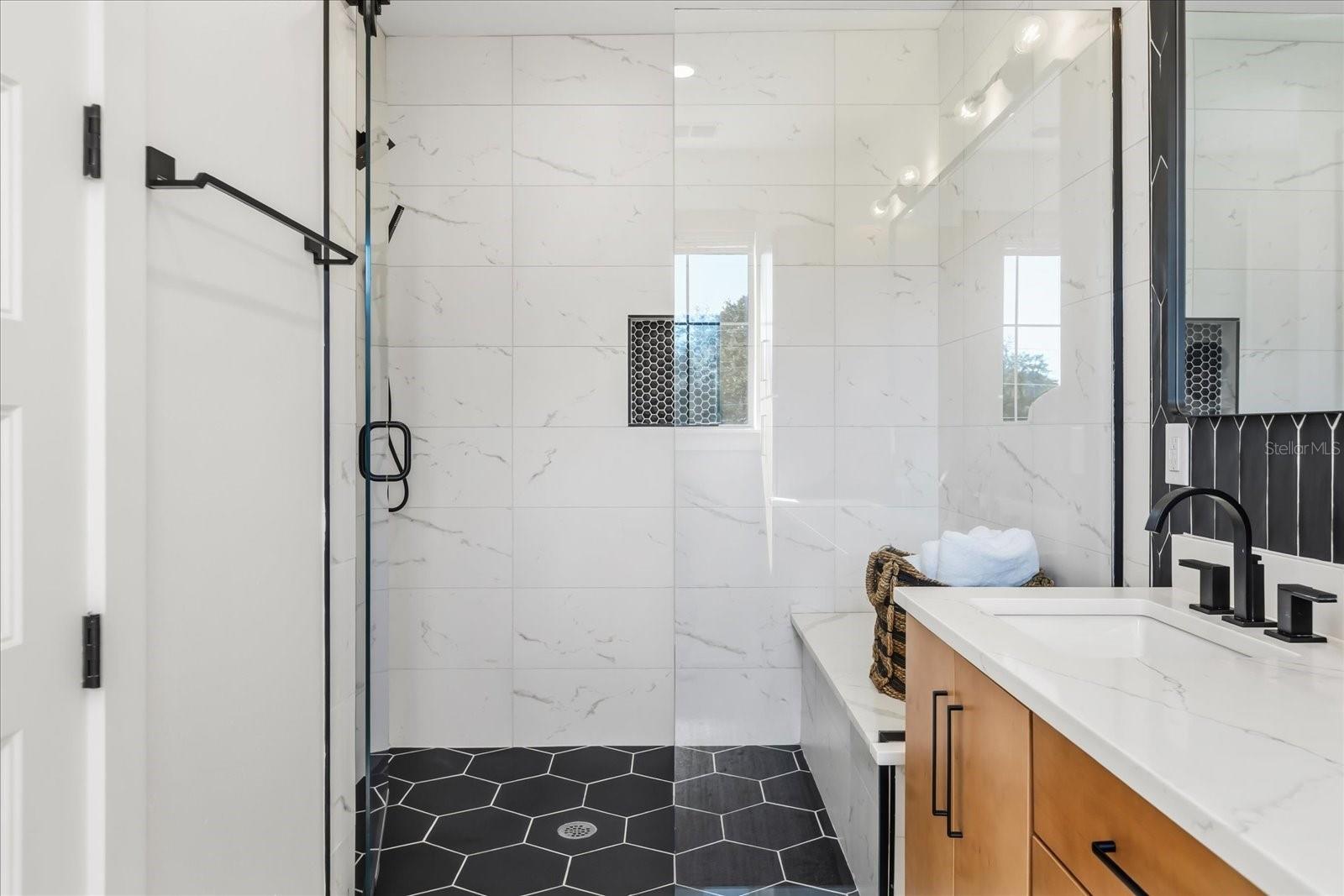 Image 37 of 61 For 68 Park Avenue