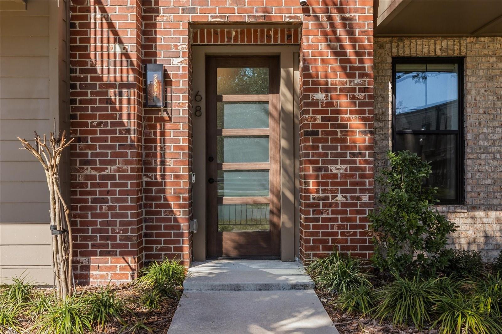 Image 5 of 61 For 68 Park Avenue