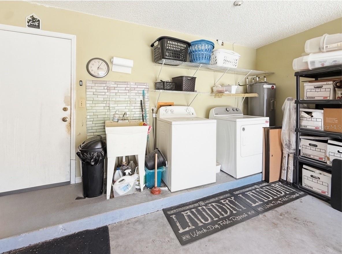 Image 25 of 33 For 5401 Pullman Drive