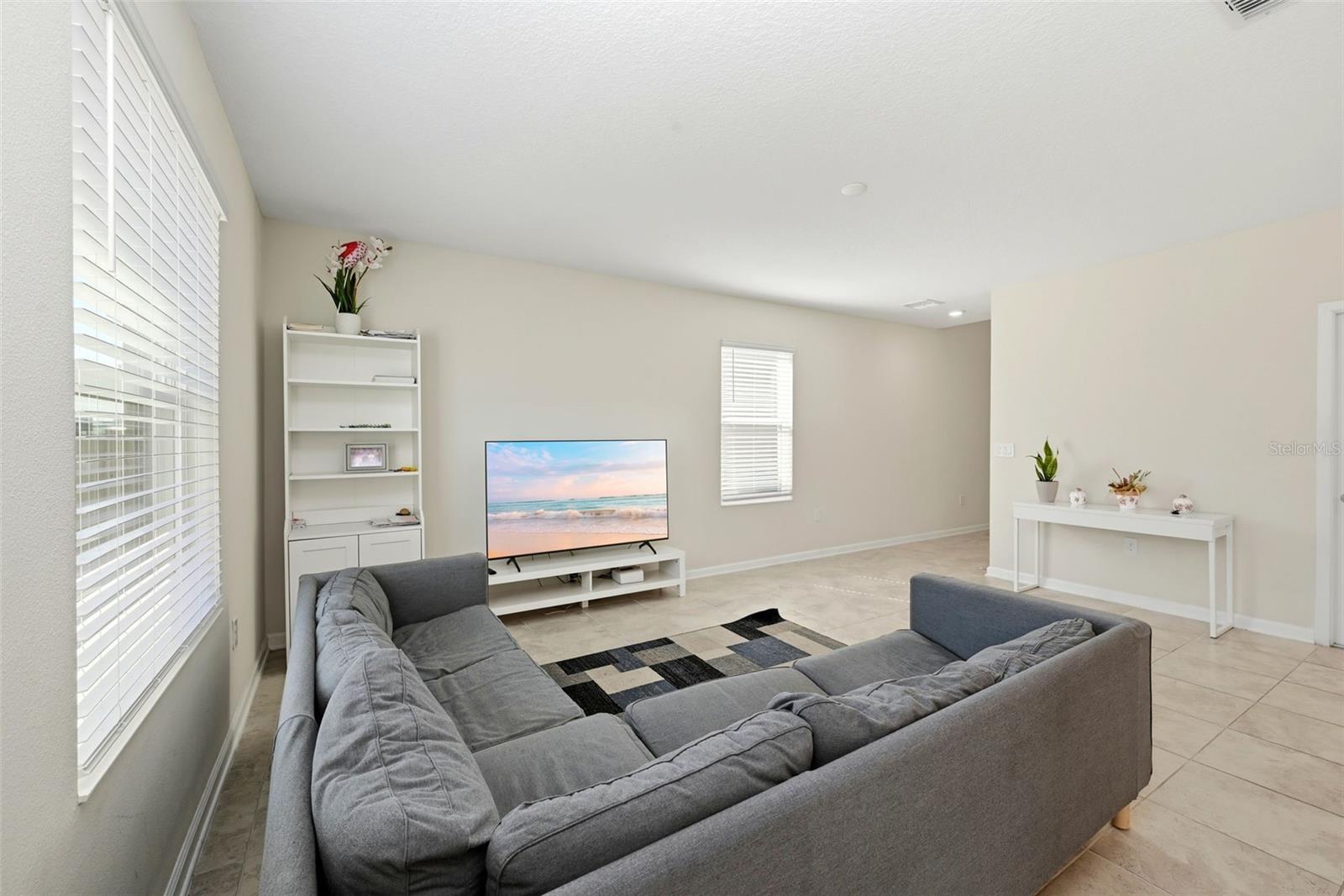 Image 17 of 42 For 2850 Alder Berry Boulevard