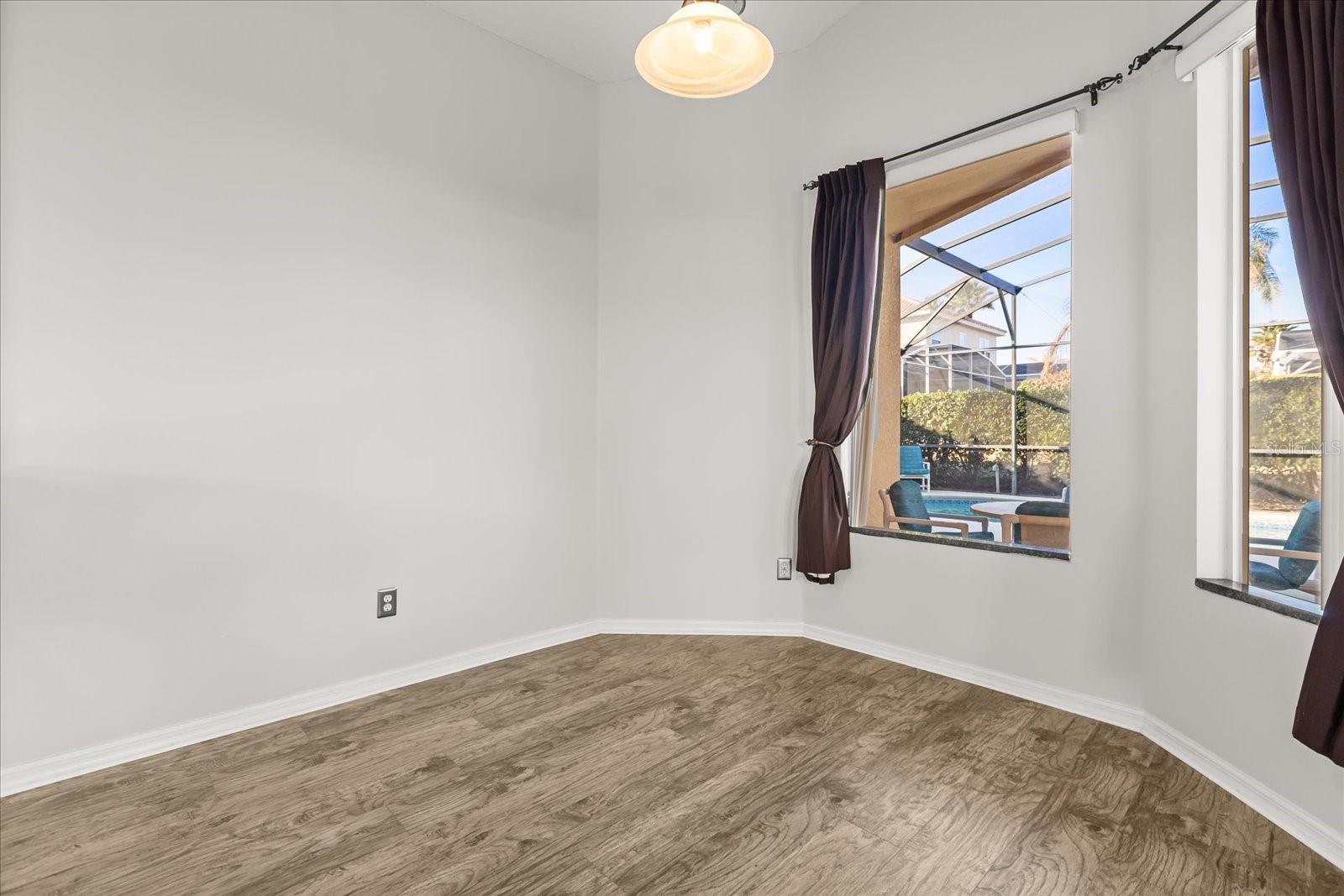 Image 13 of 58 For 957 Tuscan Hills Boulevard