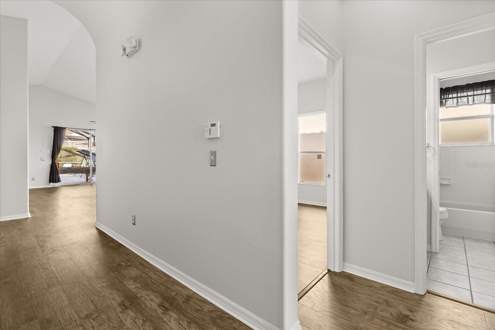 Image 17 of 58 For 957 Tuscan Hills Boulevard