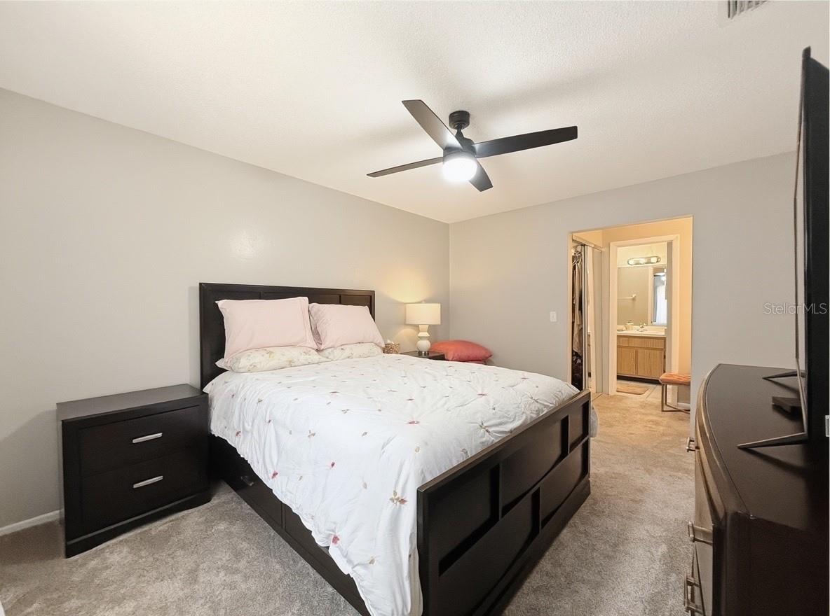 Image 19 of 28 For 177 Hill Street