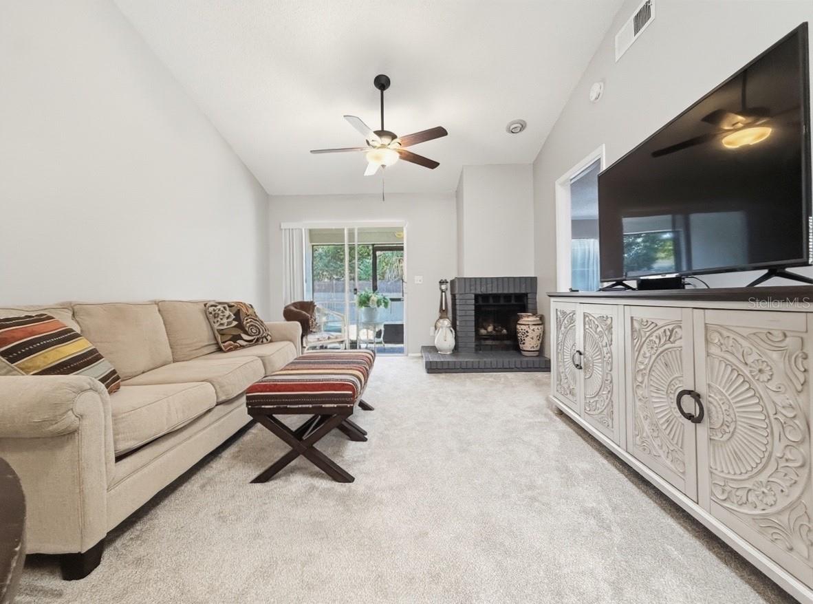 Image 6 of 28 For 177 Hill Street