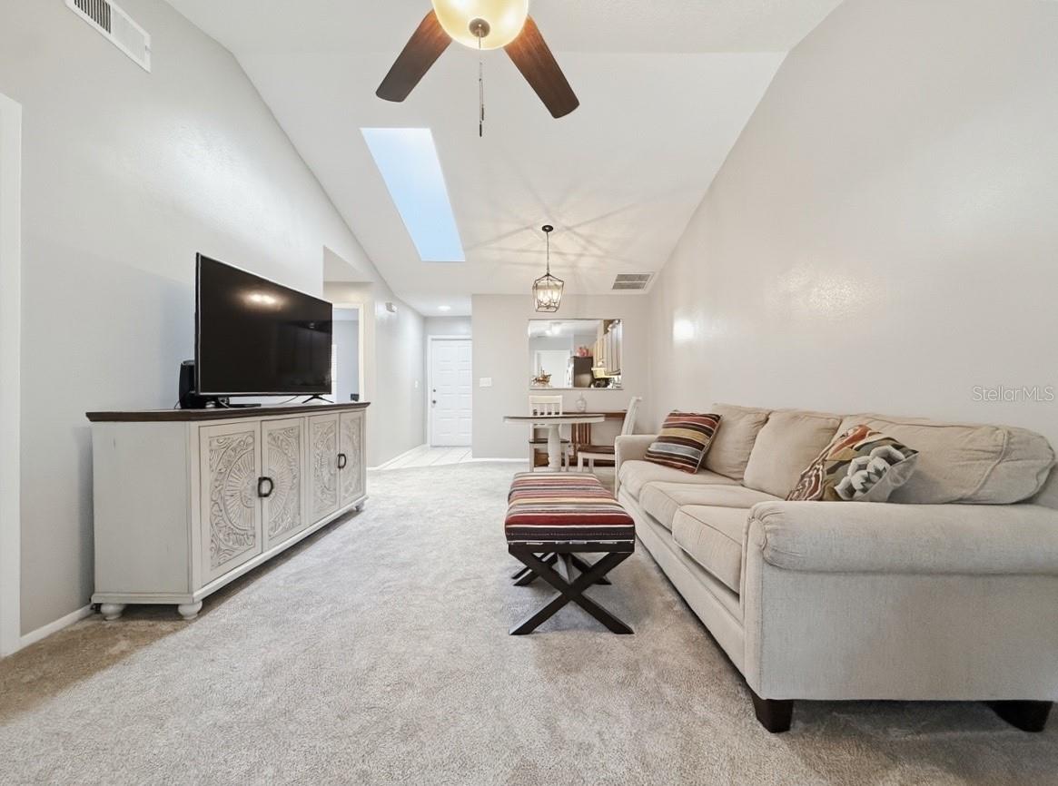 Image 7 of 28 For 177 Hill Street