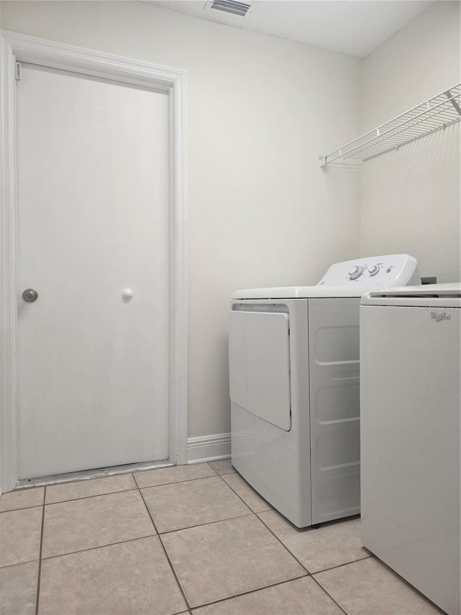 Image 27 of 28 For 3190 Lori Court