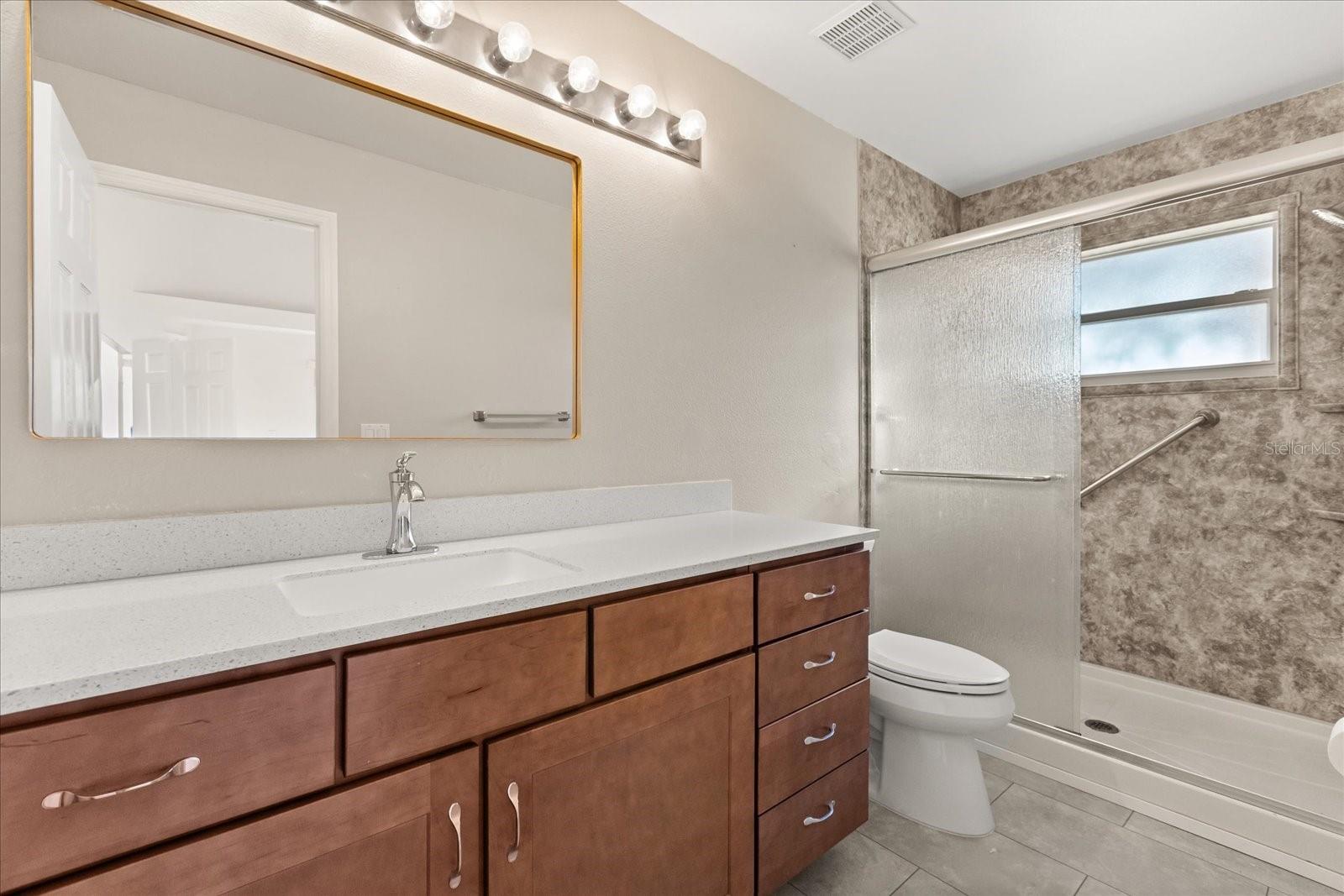 Image 22 of 37 For 3577 Rollingbrook Street