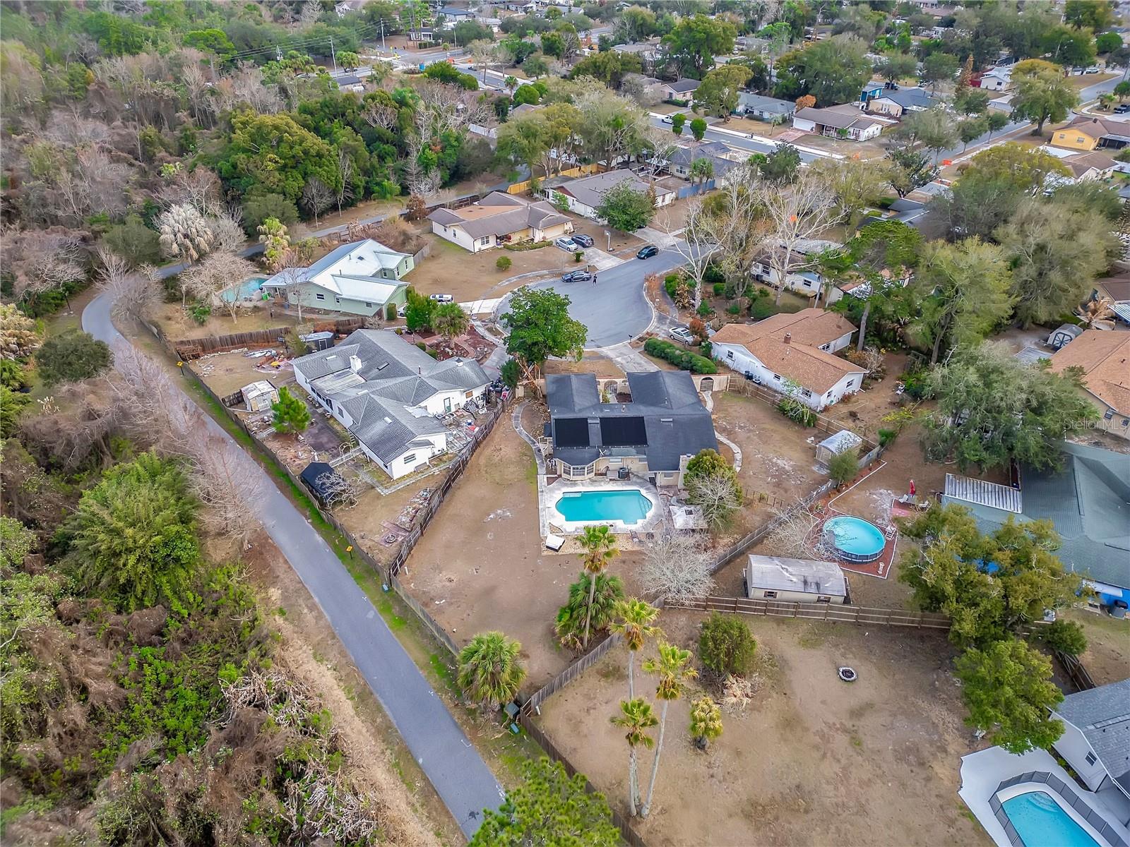 Image 40 of 45 For 361 Violet Dell