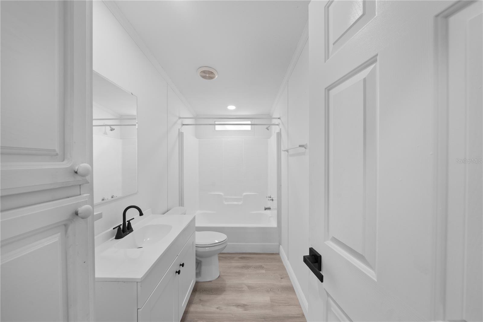 Image 30 of 57 For 27846 Pelican Isle Drive