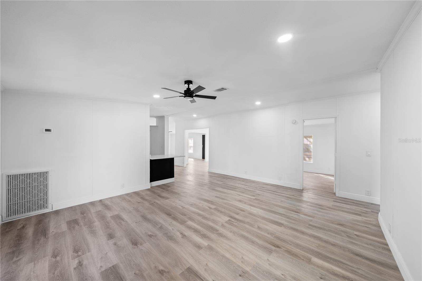 Image 33 of 57 For 27846 Pelican Isle Drive