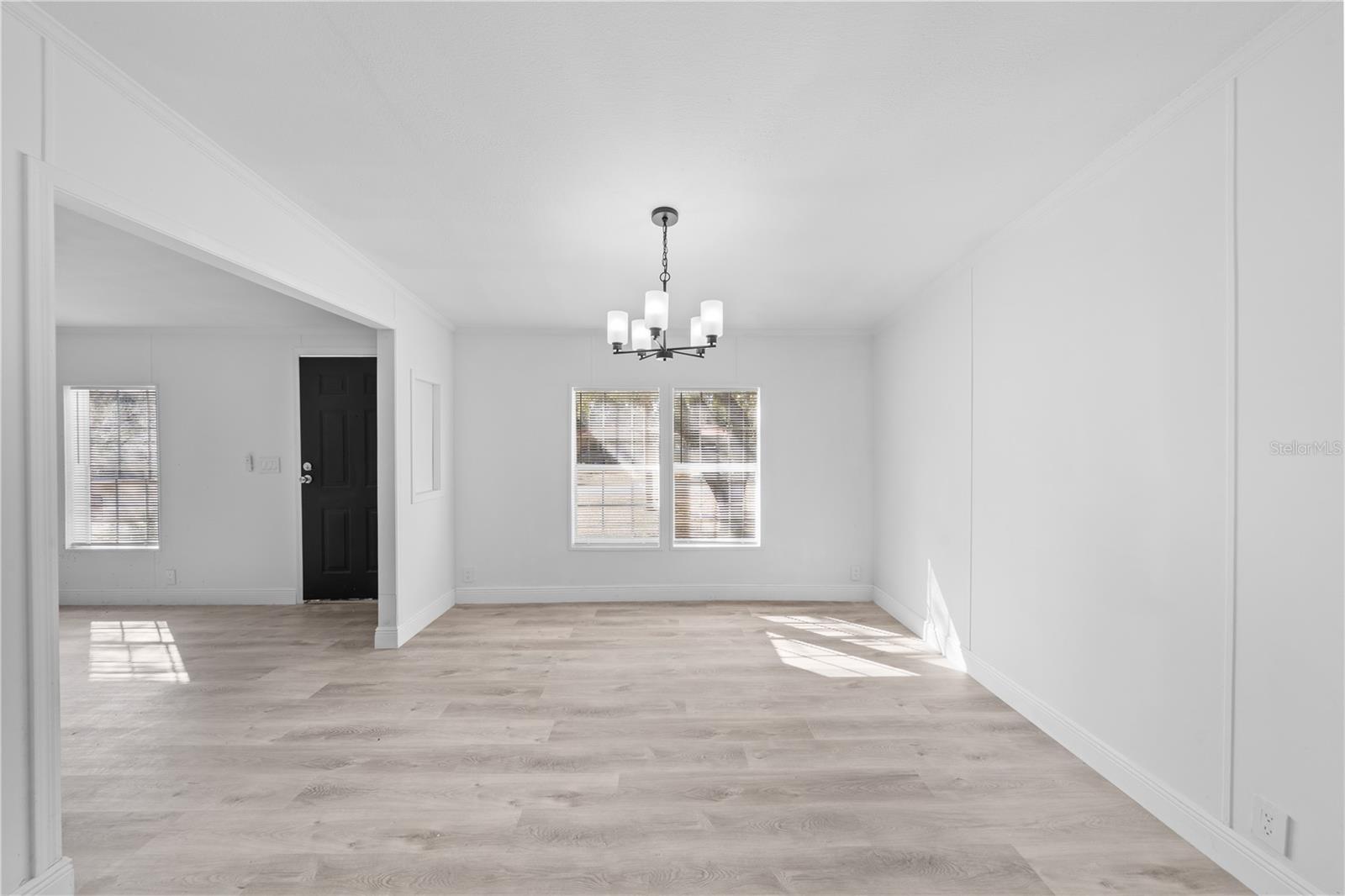 Image 34 of 57 For 27846 Pelican Isle Drive